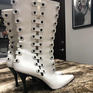 Stuart Weitzman White Leather Boot
